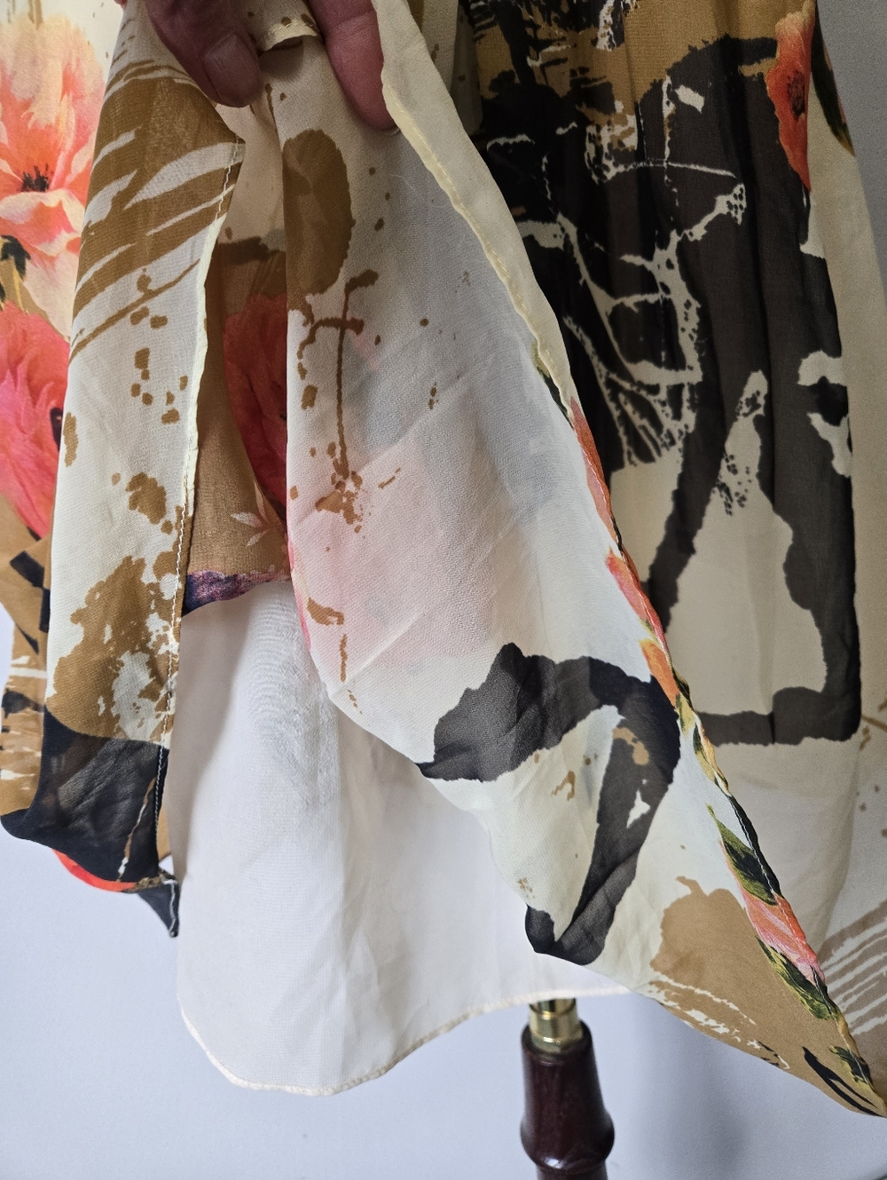 Diane von Furstenberg Silk Botanical Abstract Cream,brown, Pink Midi Dress. 4 - Picture 4 of 12